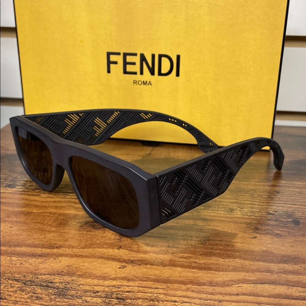 Fendi Black Geometric Sunglasses